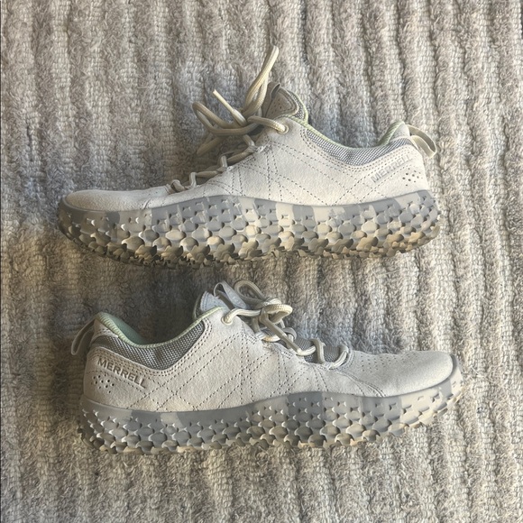 Merrell Wrapt White and Gray Sneakers - Picture 7 of 7